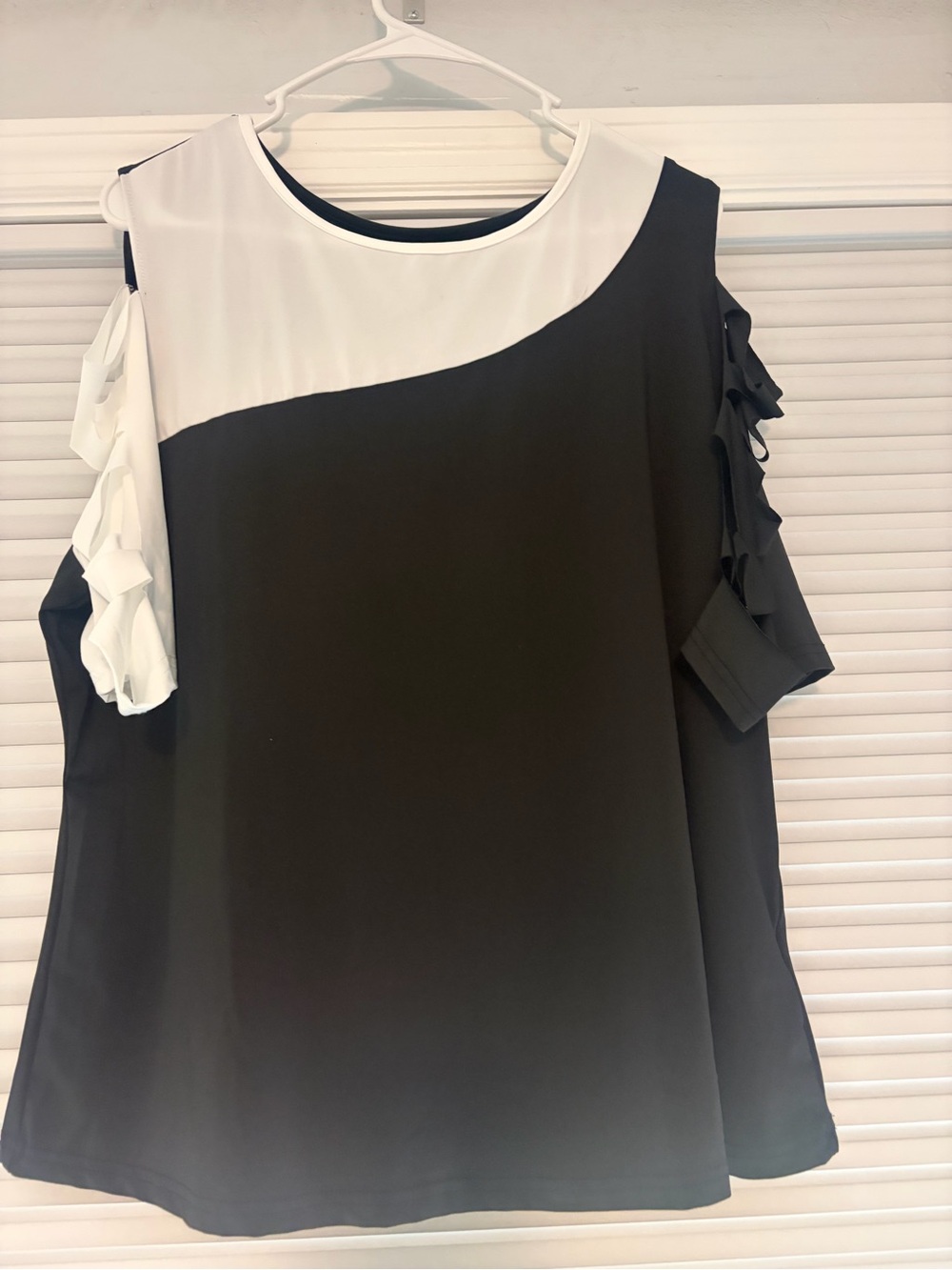 SHEIN Black & White Cold-Shoulder Ruffle Sleeve Blouse